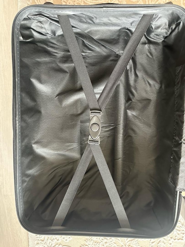 NK Marka Sert Plastik Orta Boy Valiz - 6