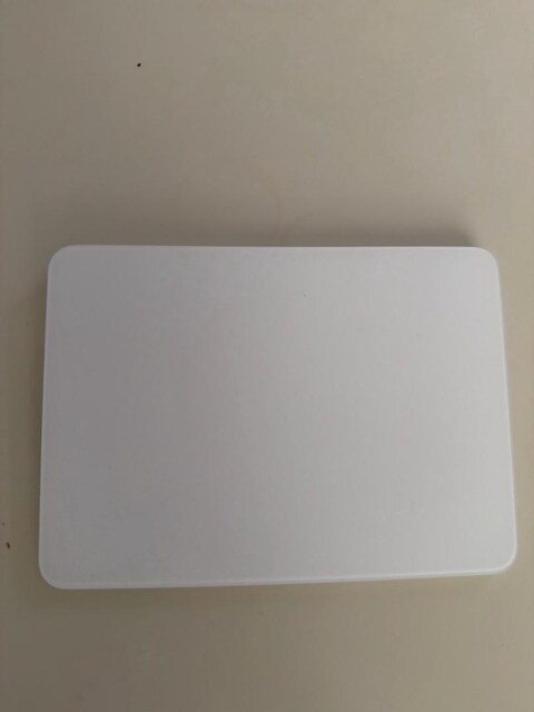 Apple magic Tracpad beyaz