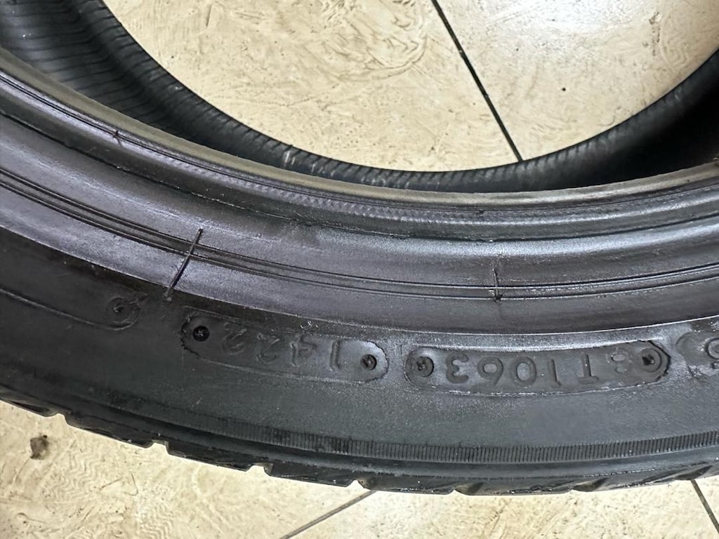 245/40/19 BİRİDGESTONE TEK ADET FİYAT 3.000 MONTAJ BALANS DAHİL - 2