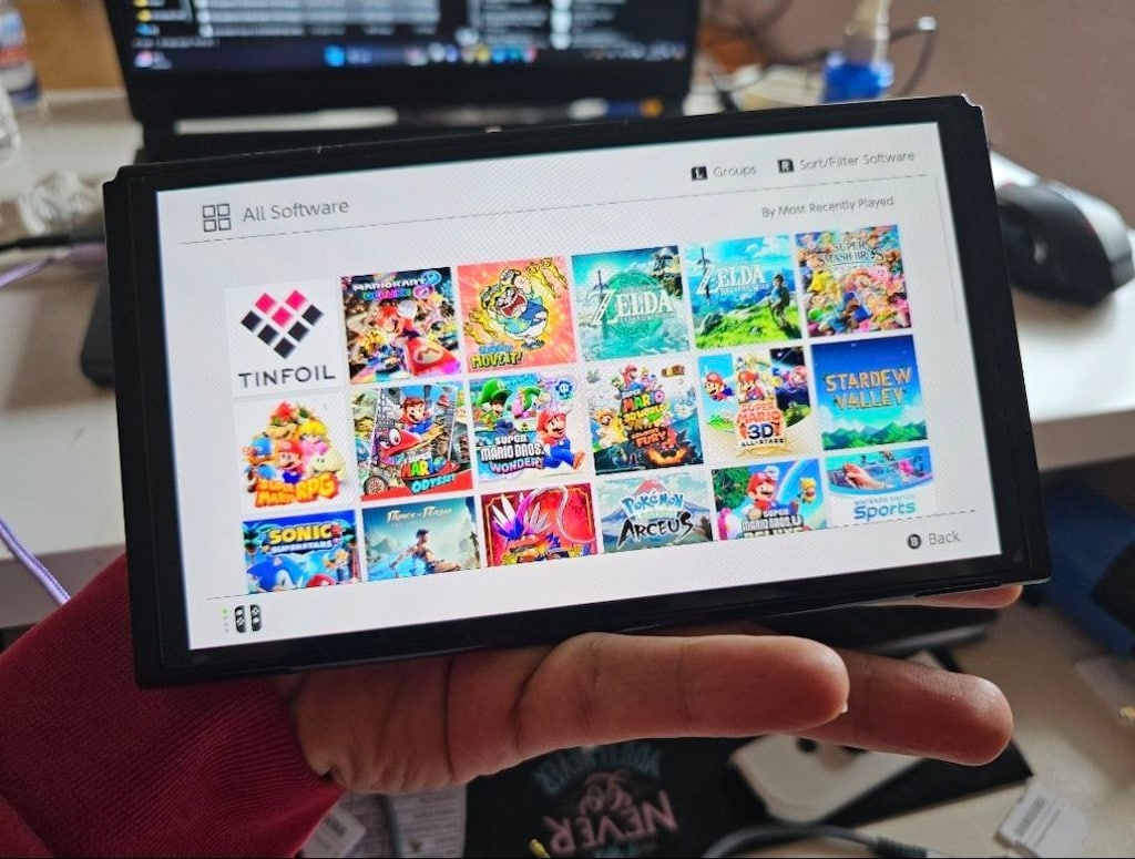 Sıfır Nintendo Switch Oled Pokemon Special Edition - 2