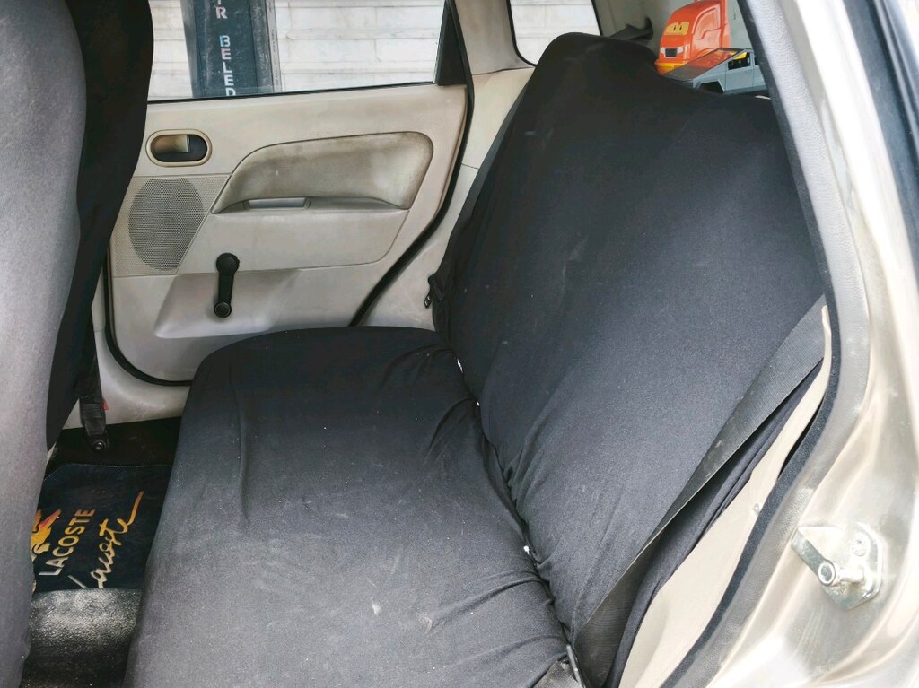 2005 Ford Fiesta confort - 5