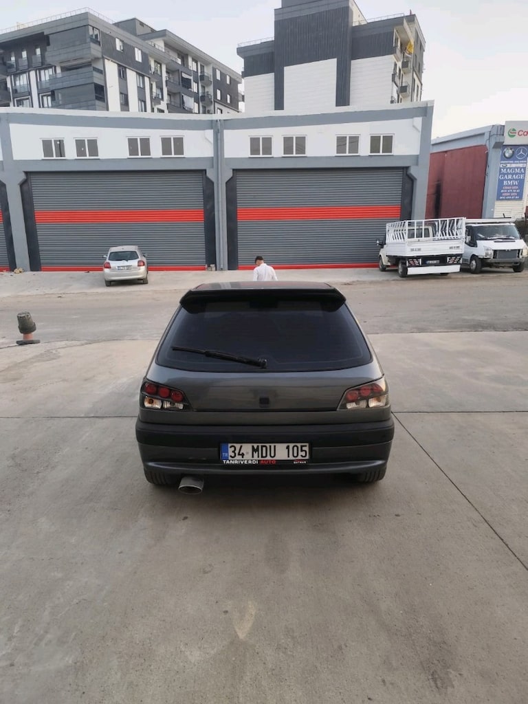 pejo 306 - 2