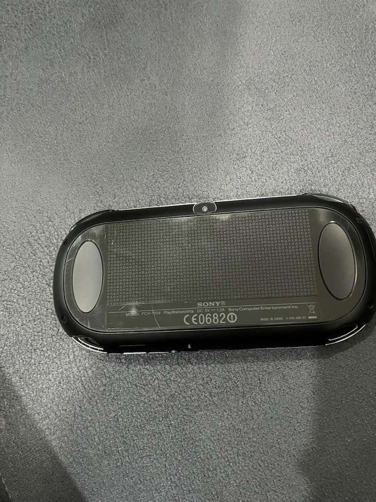 Ps vita - 4