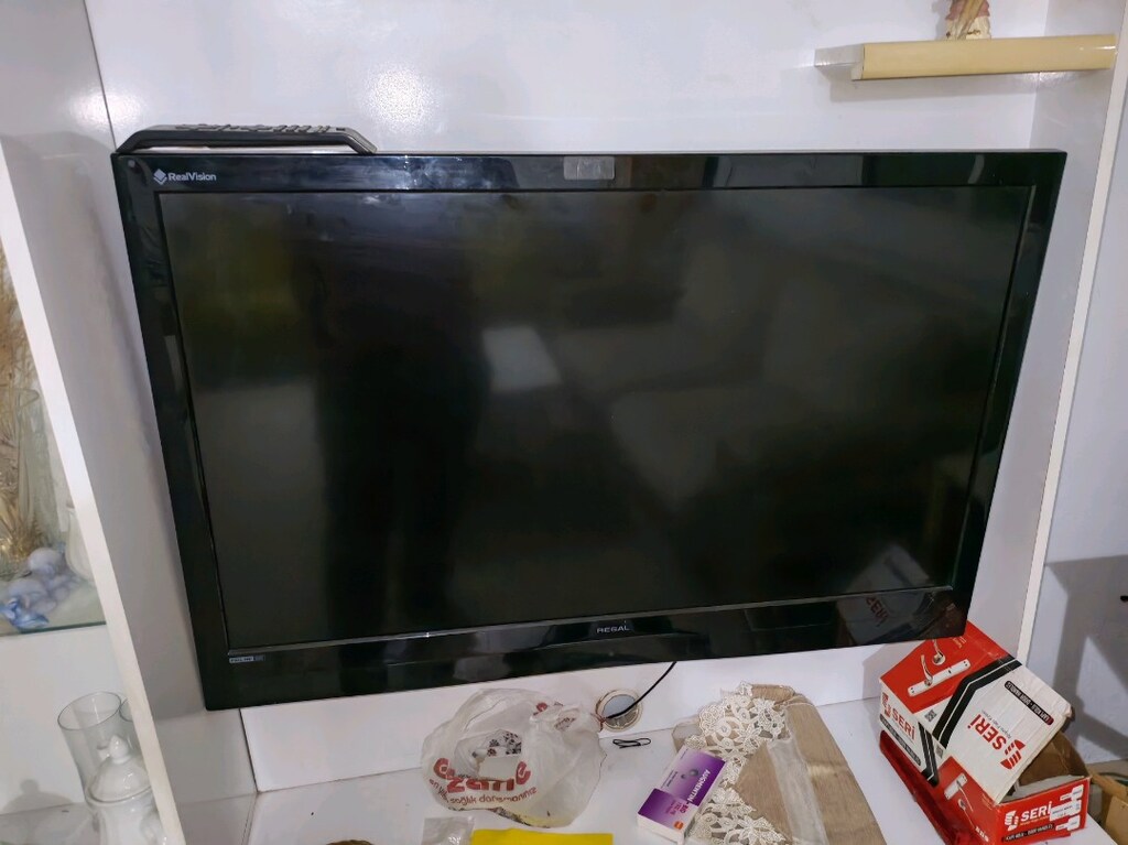 TV REGAL MARKA YER BUCA - 3