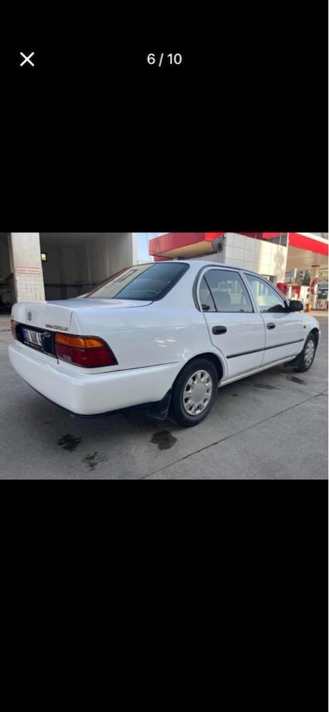 Beyaz Toyota Corolla - 3