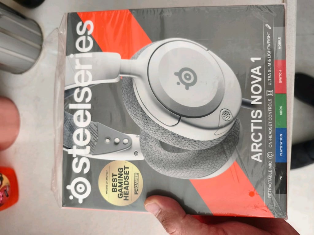 SteelSeries Arctis Nova 1 - 8