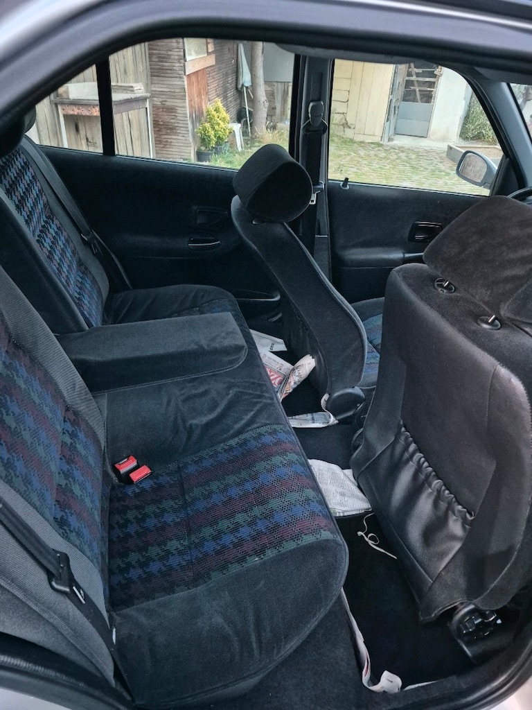 PEUGEOT 306 XR 1.8 16V - 11