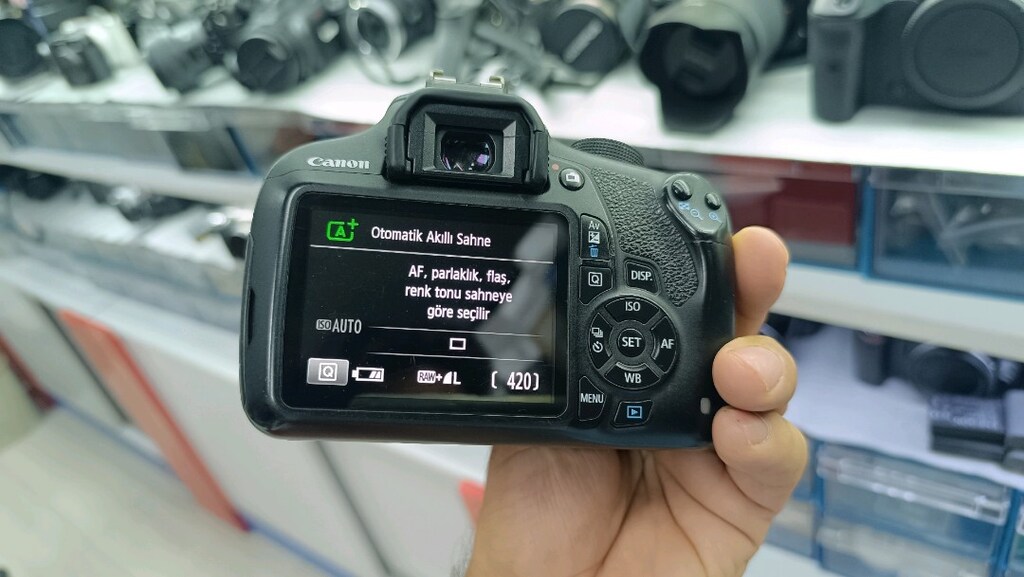 CANON 1200D 18-55MM LENS FOTO KLİNİK'TE - 3
