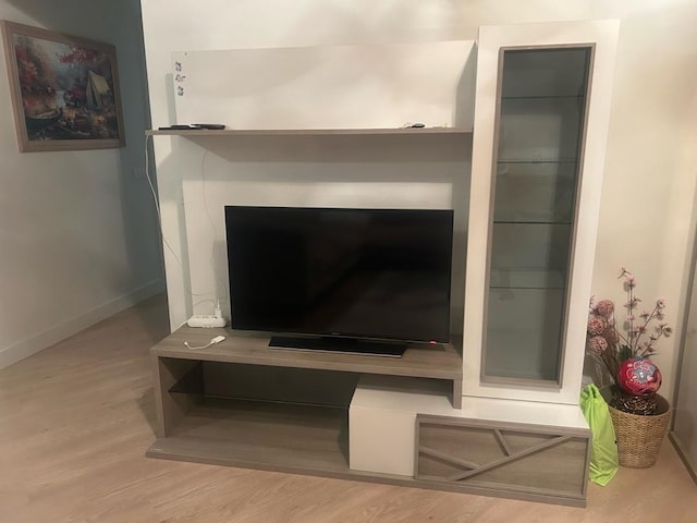 Alfemo TV Ünitesi