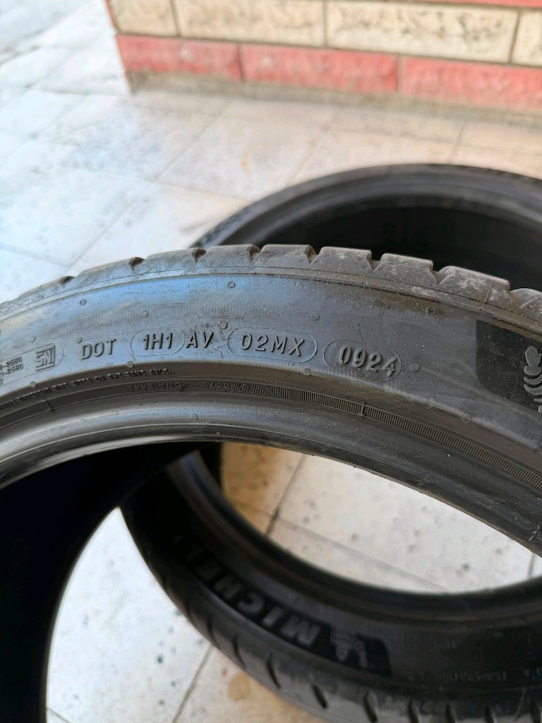 235 40 19 Michelin 2024 tarih - 7