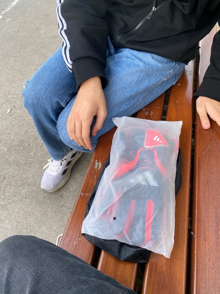 Adidas PRED Kaleci Eldiveni 10 Numara - 6