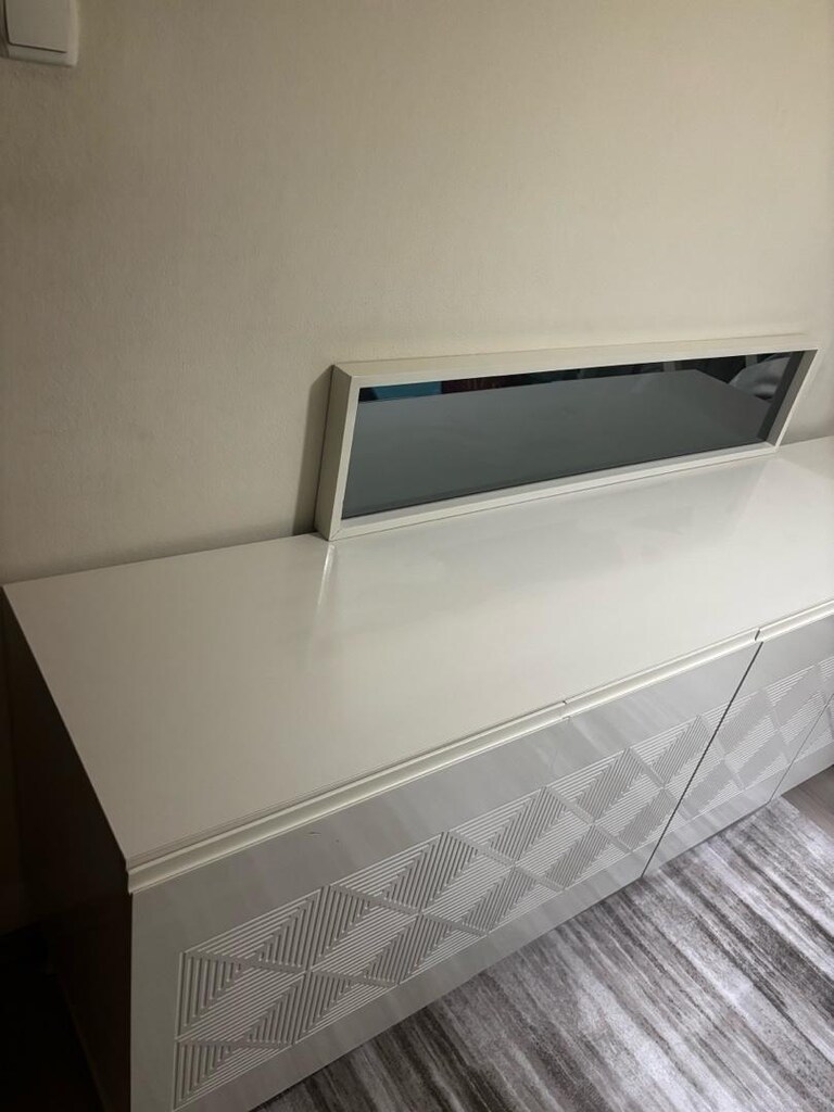 Doğrucan Masa + 4 Sandalye+ Konsol Takımı (Neredeyse Sıfır!) - 5