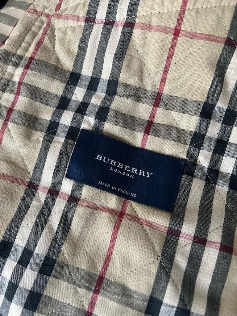 BURBERRY MONT ORJİNAL LARGE BEDEN TERTEMİZ - 2