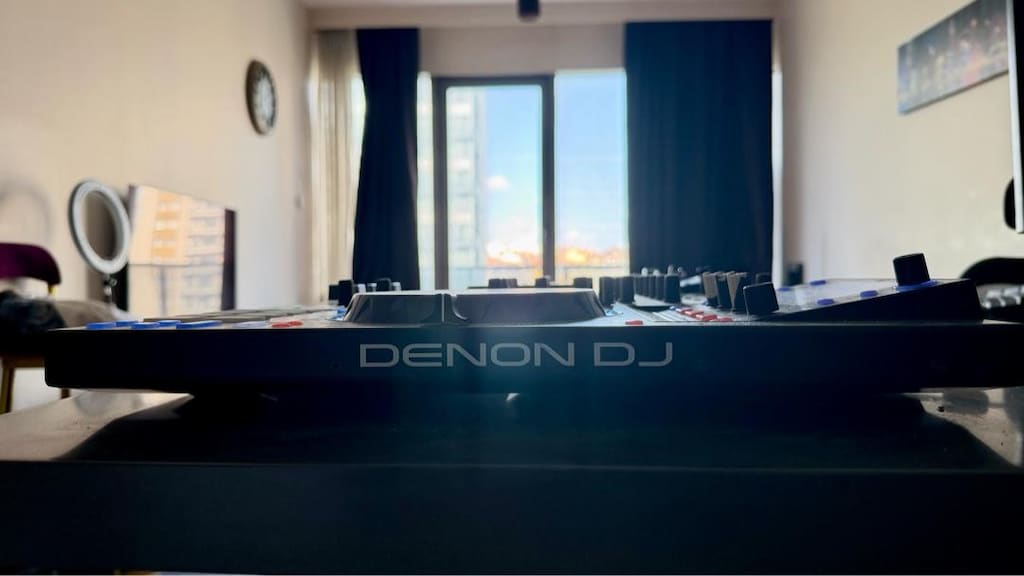 Denon DJ MCX8000 – Profesyonel 4 Kanallı Standalone DJ Controller - 9