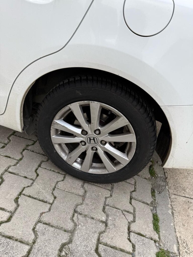 Araba Lastiği 4 mevsimlik - 8