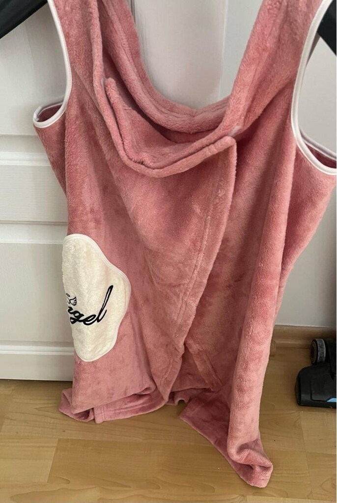 plaj havlusu pembe ve gri renkleri mevcut - 5