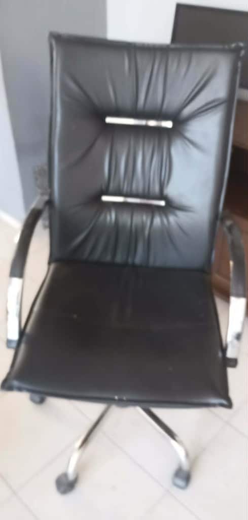 DERİ DÖNER KOLTUK BÜRO İÇİN PAZARLIKSIZ 1750 TL - 2