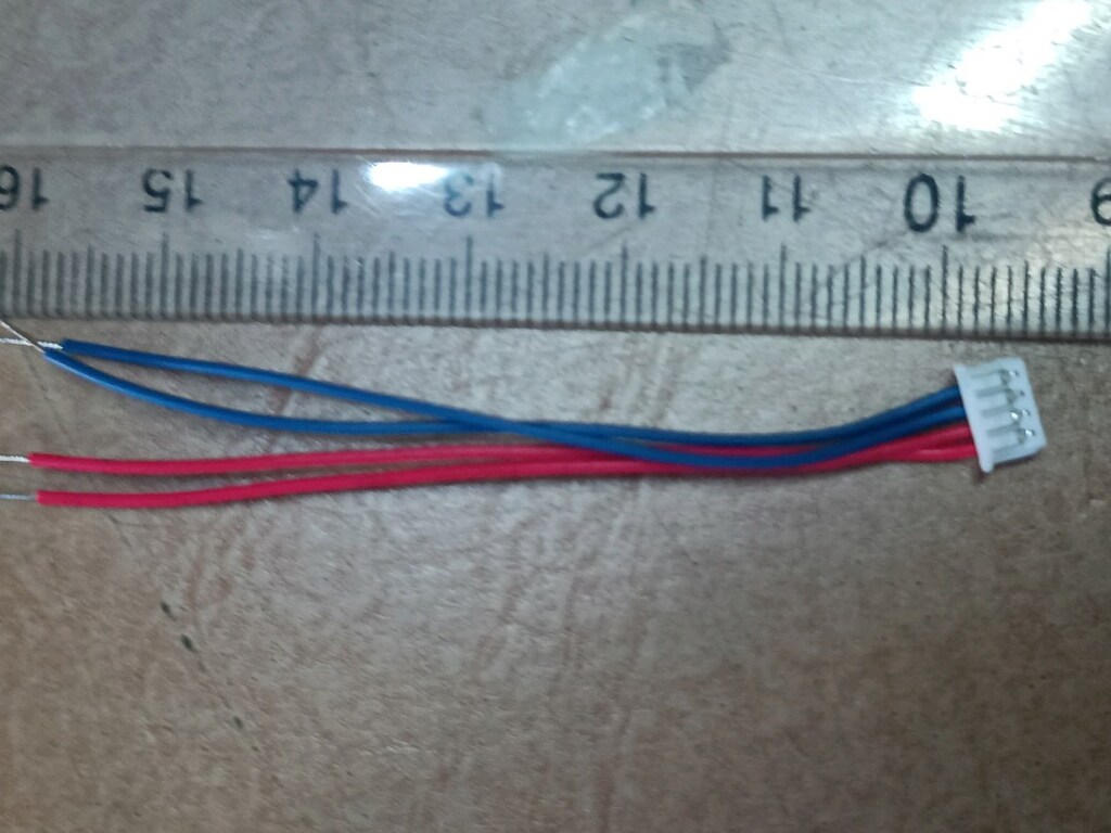 4 pinli dişi konnektör (yaklaşık 2.0 mm veya 2.54 mm pin - 4