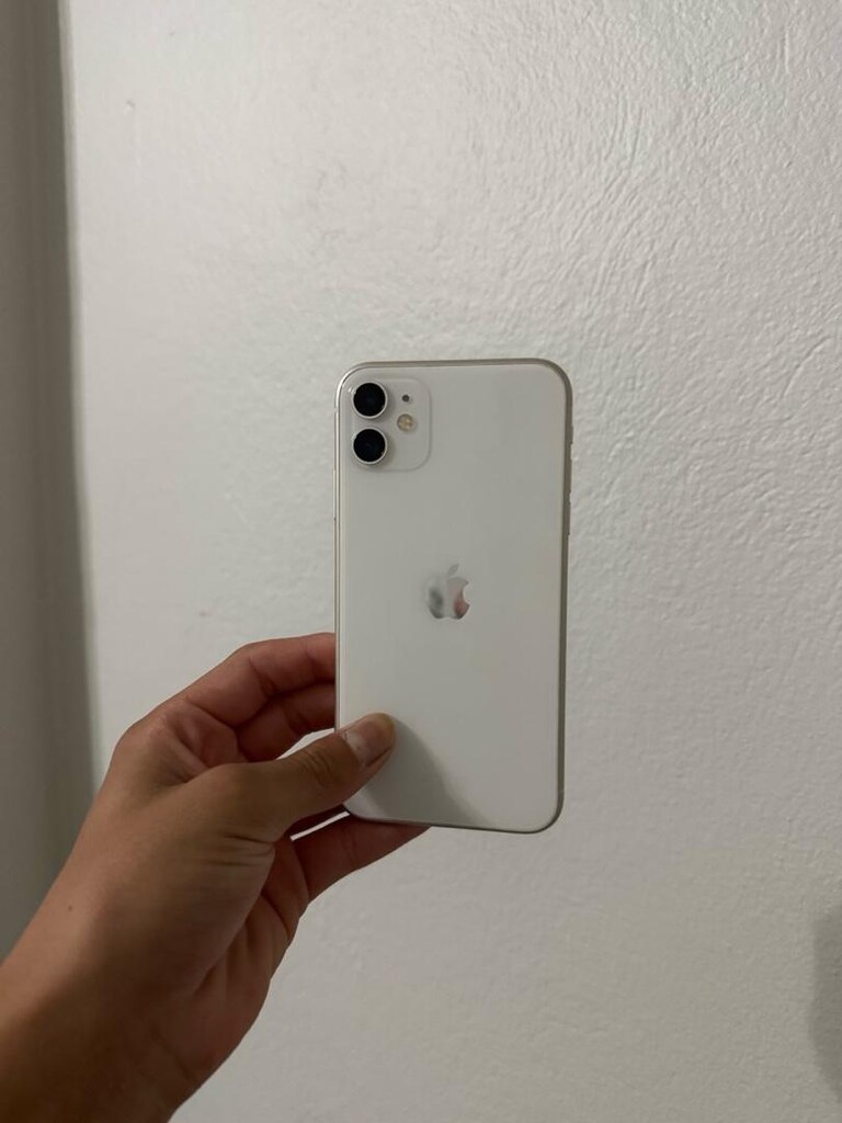 iPhone 11 - 5
