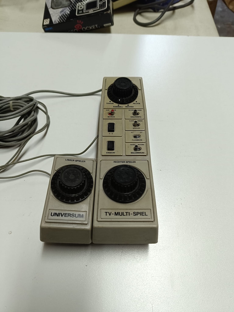 Radio Shack TV Scoreboard Video Game - 2