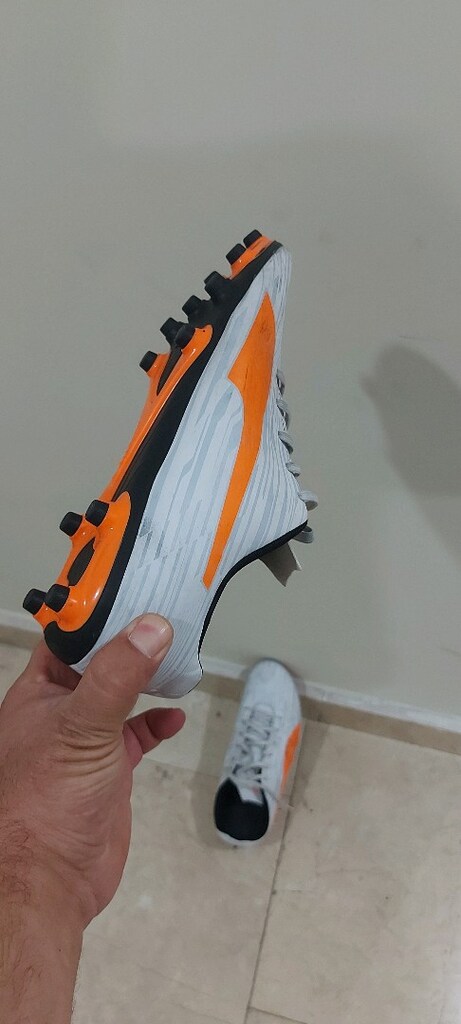 Orijinal Puma Ultra Krampon - 45 Numara (Çok Temiz) - 4