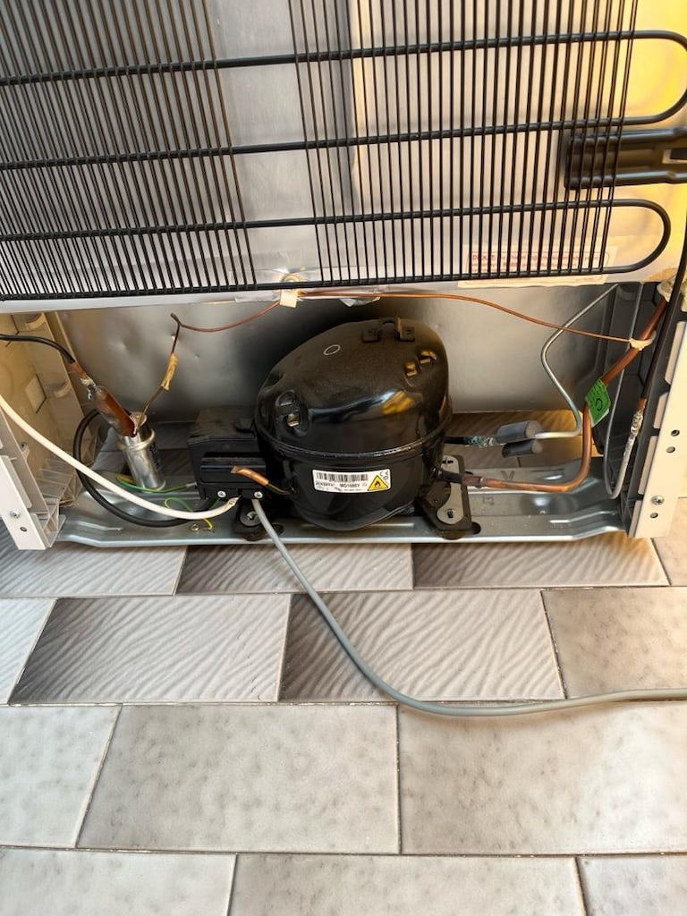 Vestel CDS301 Dikey Derin Dondurucu Çok Az Kullanıldı - 5