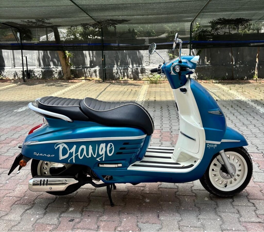 Doktordan Peugeot Django 2023 garantili - 2