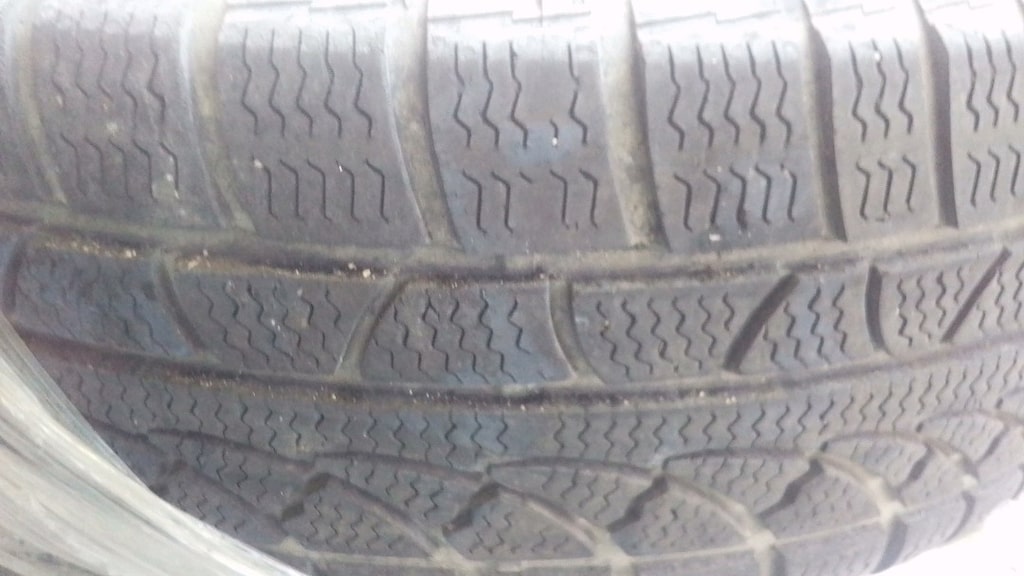 195/60R/15 araç lastiği - 7
