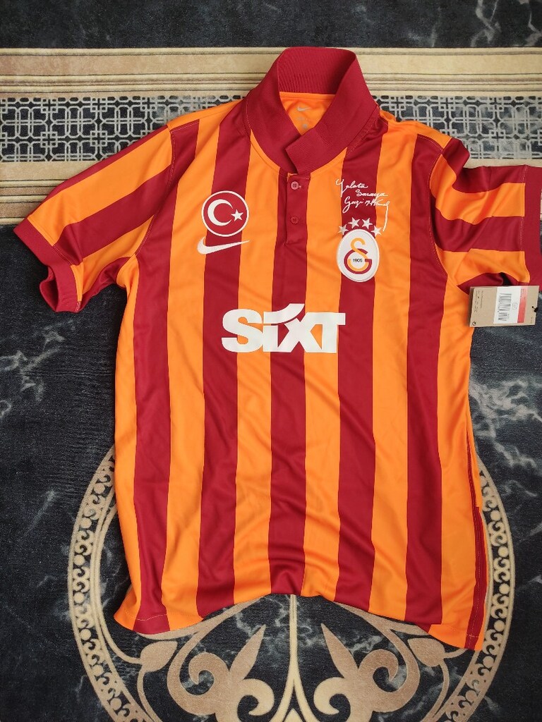 ORJİNAL NİKE GS STORE FORMA 100 YIL &amp;&amp; L BEDEN - Giyim - 1684722406