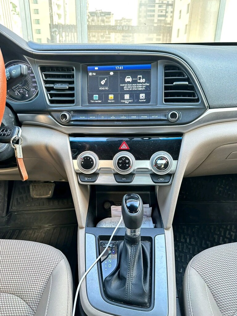 öğretmenden temiz Hyundai Elantra - 4