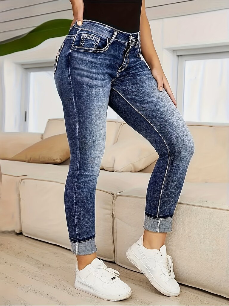 B061 Kadın Şık ve Nakışlı Esnek Slim-Fit Günlük Kot Pantolon - 3