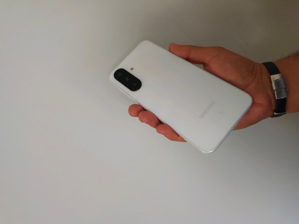 SAMSUNG A26 5G 256 GB 8+8 RAM TÜRKİYE CİHAZI - 5