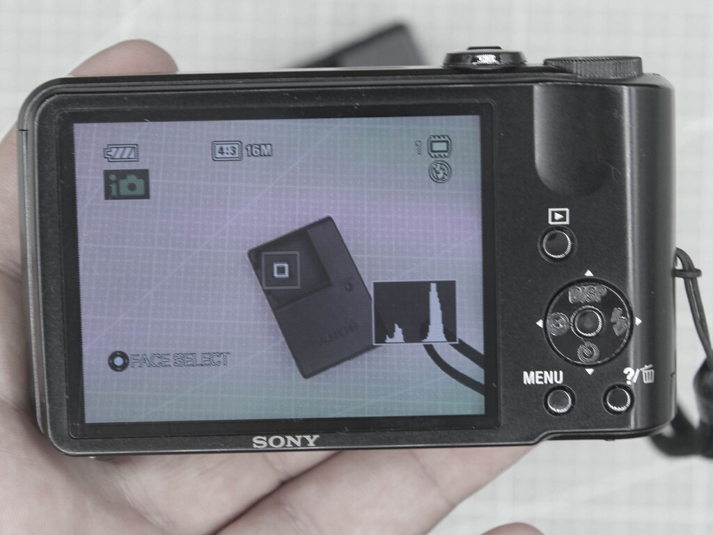 Sony Cyber-shot DSC-H70 10x Optik Zoom Kusursuz Çalışır Durumda - 5