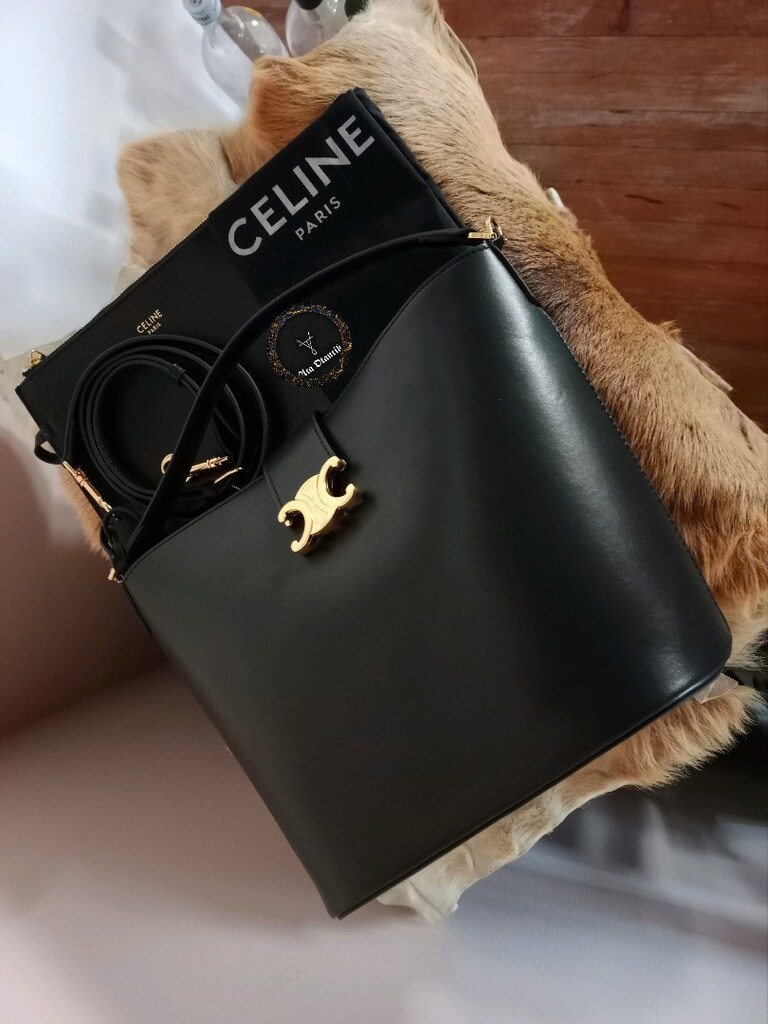 Celine Louise Bucket Medium - 6