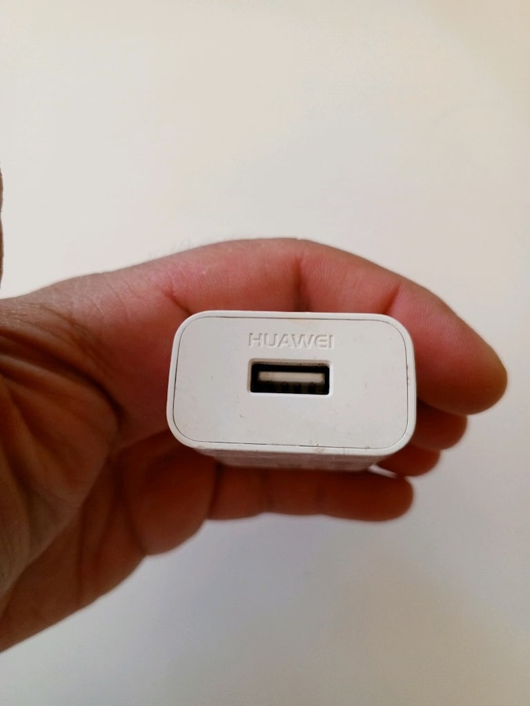 Huawei 5V-2A Şarj Adaptörü - 4