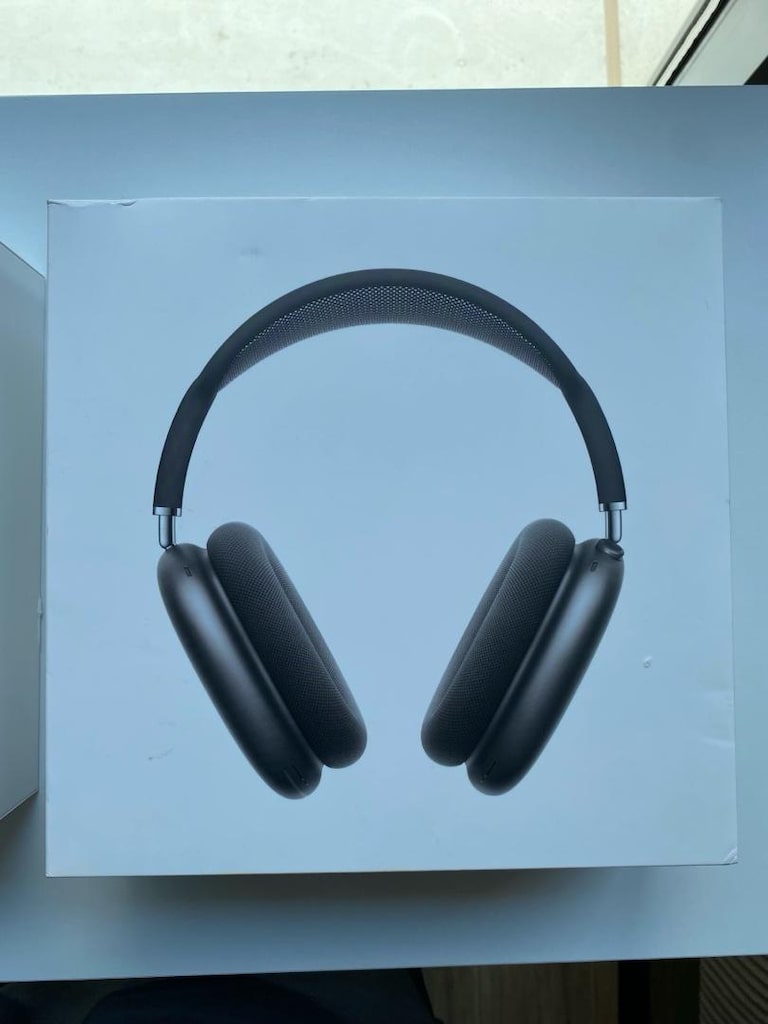 Airpods Max Space Gray Lightning - 3