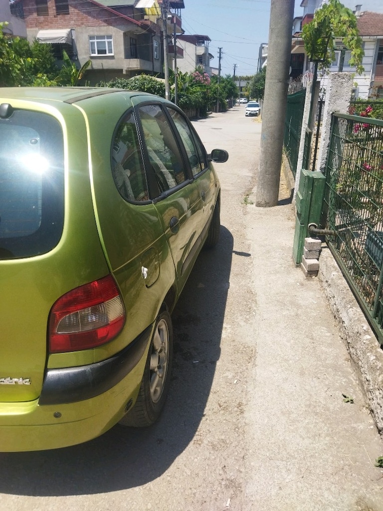 2001 Model Otomatik vites 274000 km Scenic 1.6 RXT Lpg'li - 6