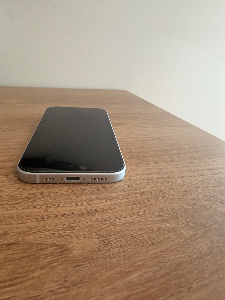iPhone 15 256 GB Mavi – Kutulu, Şarj Aletli, Çok Temiz - 3