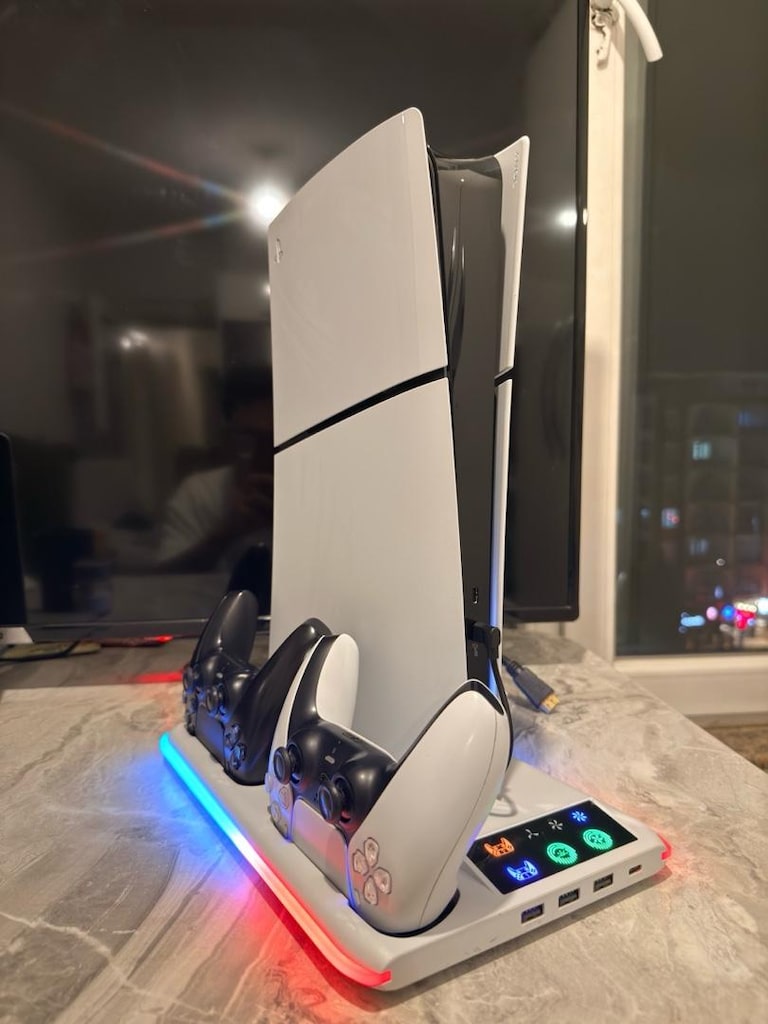 Kutulu Hatasız PlayStation 5 + 2TB Hafıza + 2 Kol + RGB Stand PS5 Slim