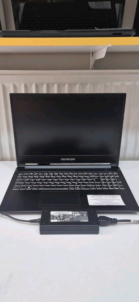 MONSTER LAPTOP İ5 10.NESİL İŞLEMCİ 16 RAM 4 GB GTX 1650 Tİ - 2