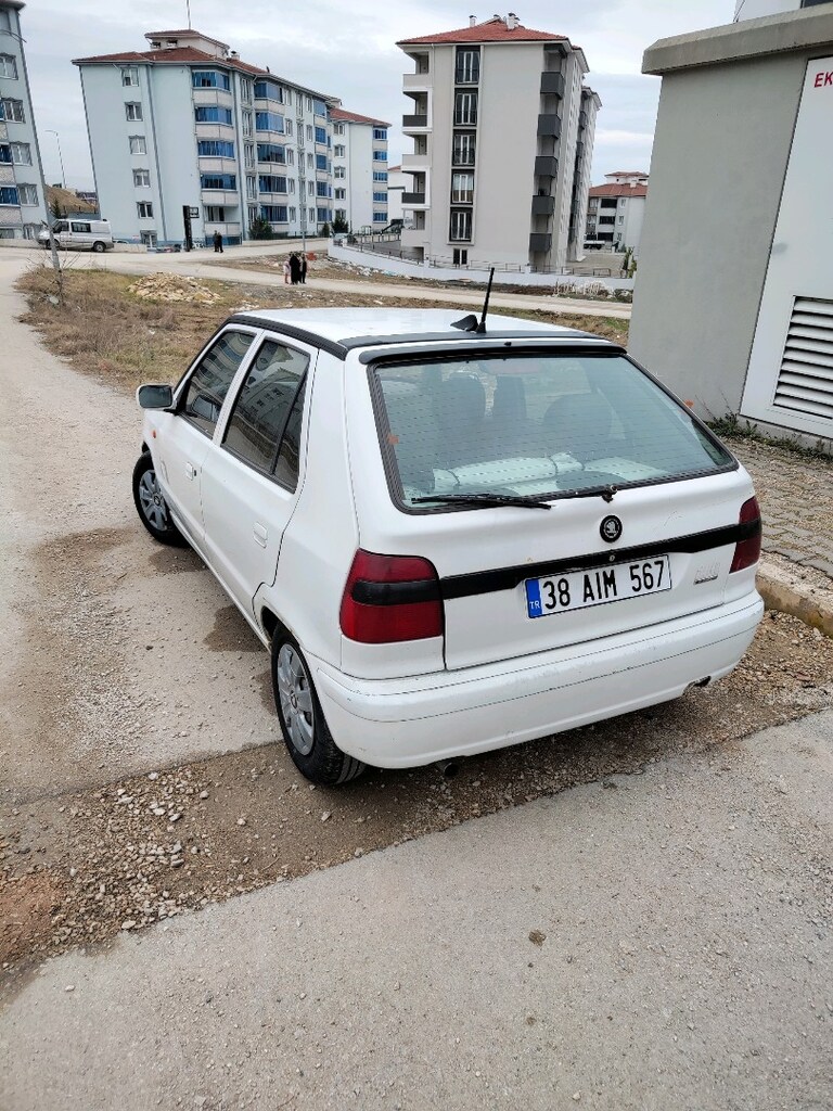 SKODA FELİCİA 1.3 GLX UYGUNA - 2