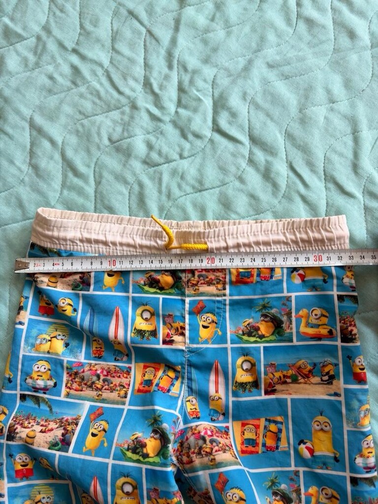 4-5 yaş Minions Çocuk Plaj Deniz Şortu - 7