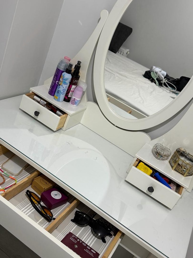 ıkea hemnes Makyaj Masası - 4