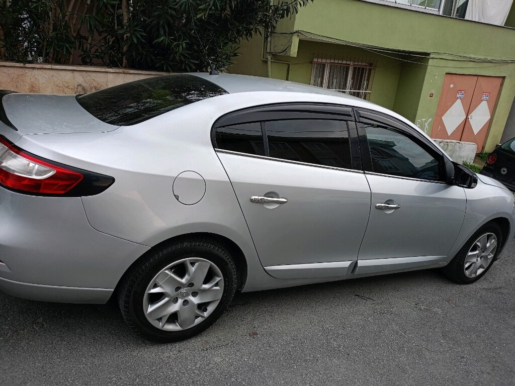 RENO FLUENCE HASAR KAYITSIZ - 3
