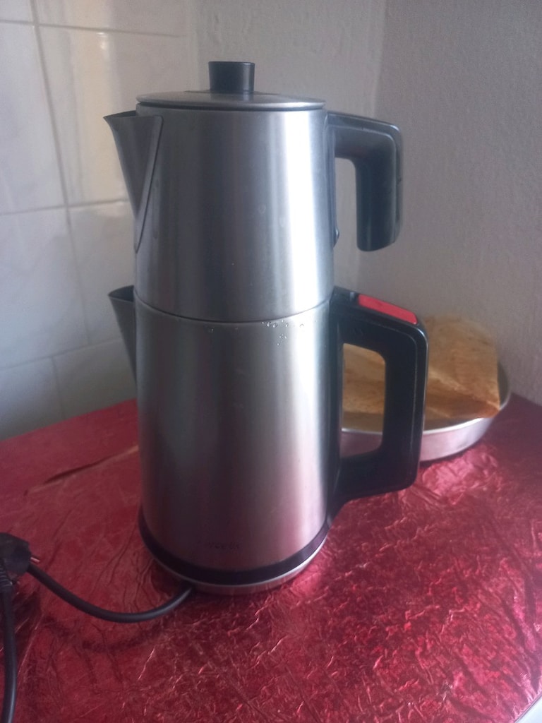 Çay makinası çaycı
