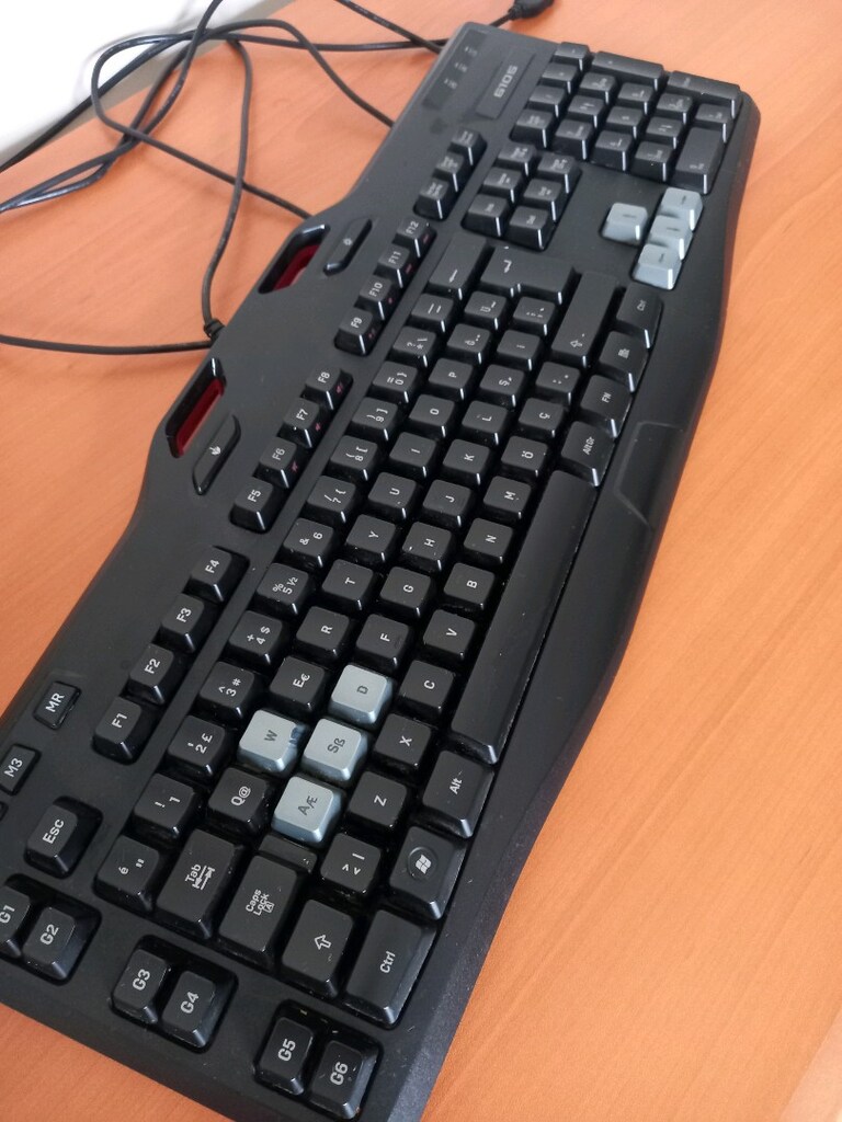logitech oyuncu klavye - 10