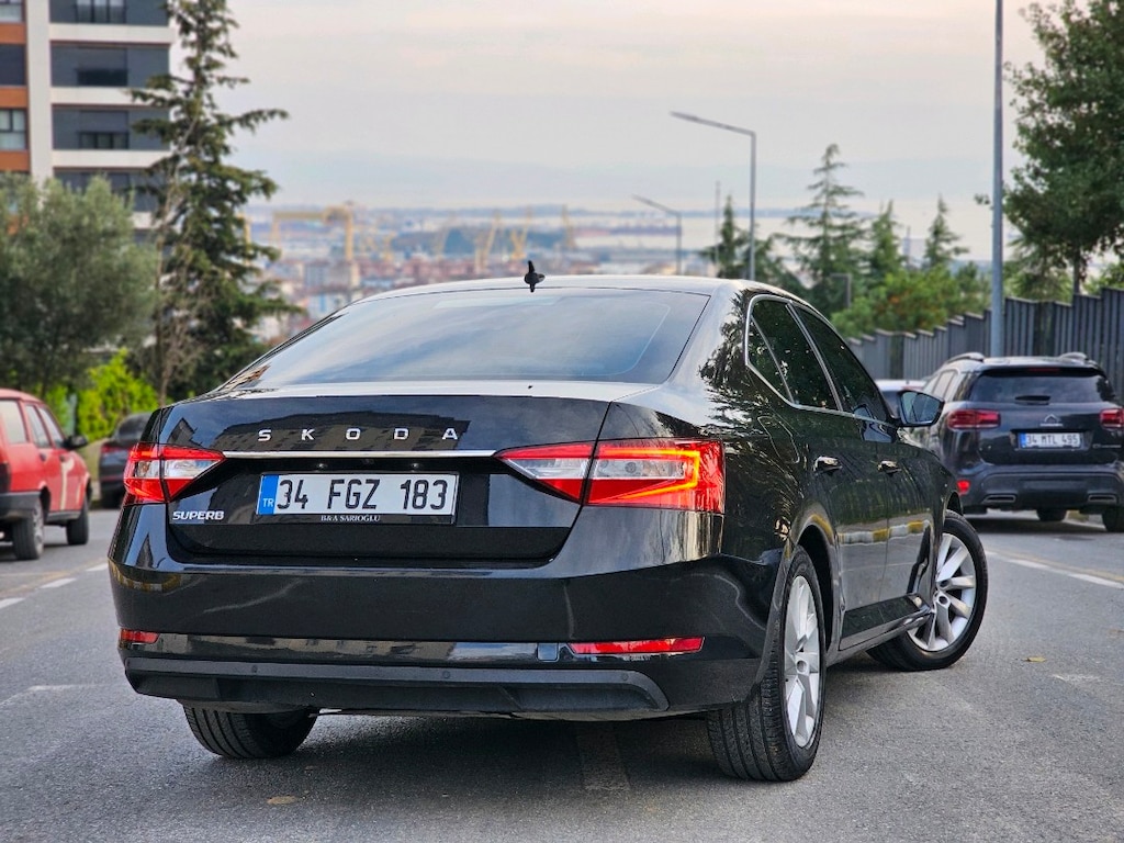 2022 SKODA SÜPERB TEMİZ 118BİN KMDE SAHİBİNDEN - 7