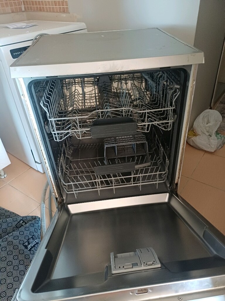 Arızalı bulaşık makinesi - 4