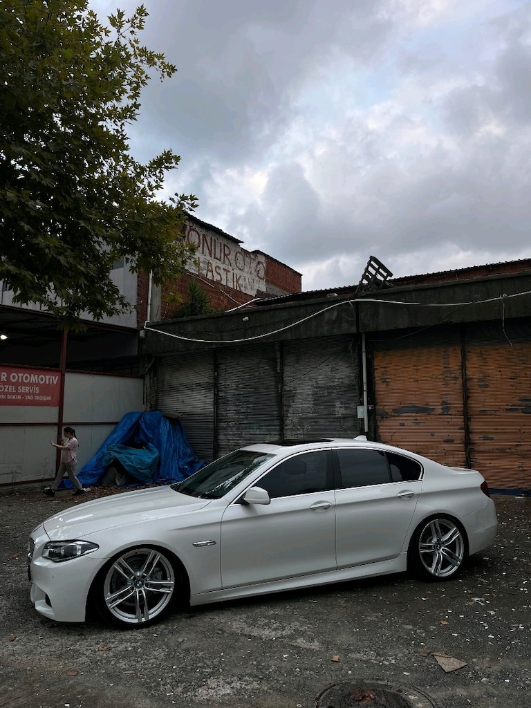 BMV ÖZEL PLAKA F10 - 3