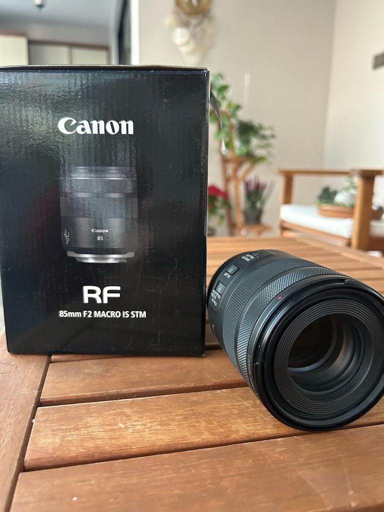Canon 85MM Macro Lens Rf - 2